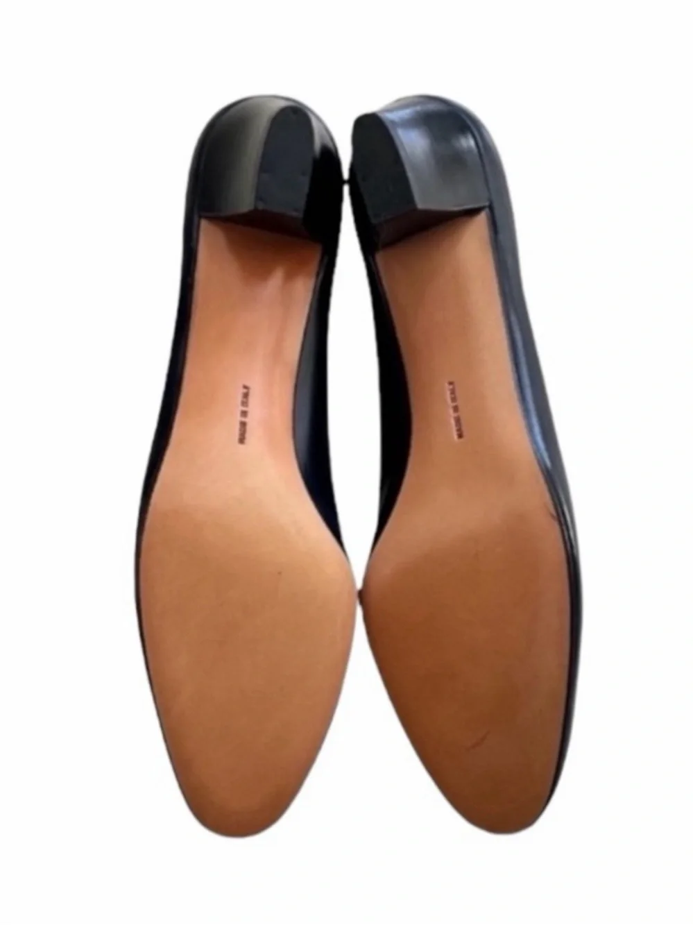 Salvatore Ferragamo Boutique Navy Blue Vara Bow Leather Pumps Size 8AA